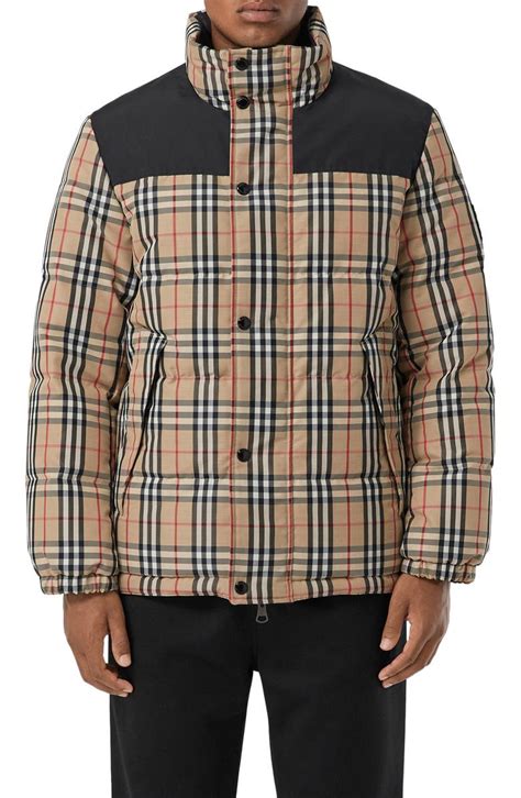 burberry herren jacke beige|Burberry reversible puffer jacket.